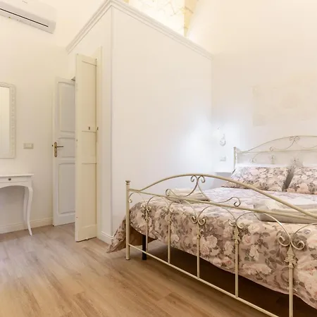 Apartment La Civetta - Relax E Stile A Wi-fi & Ac Galatina